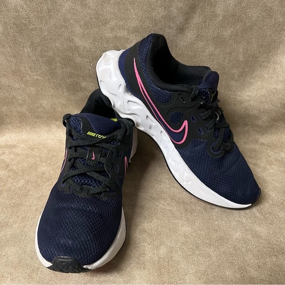 Nike Renew Soft Springy Smooth Ride Comfort Engineered Running Blue Women’s 7 - Picture 1 of 9